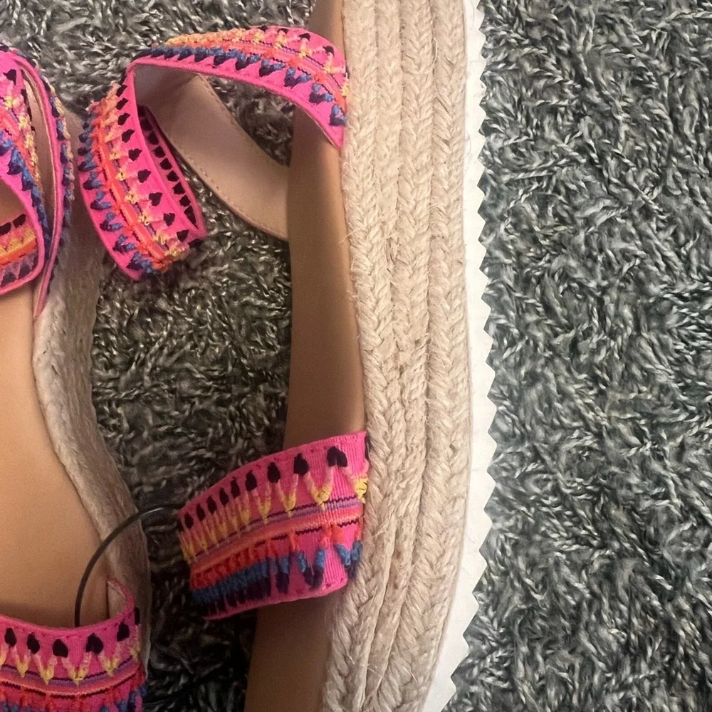 Wonder Nation Girls Pink Embroidered Espadrille Sandals - Size 3